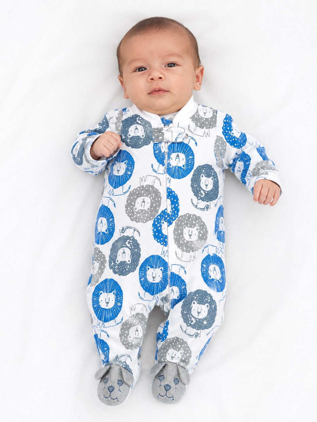 Pijama entera celeste de leones Kids land